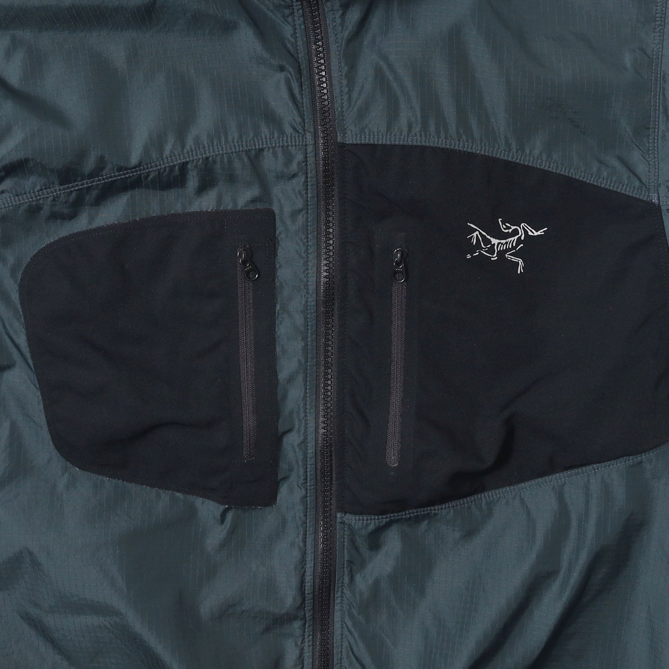 サービス arc'teryx 初期 tau light jacket asakusa.sub.jp