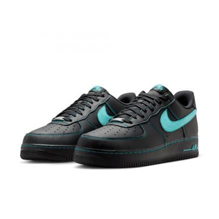 日本未発売モデル NIKE AIR FORCE 1 '07 LV8 