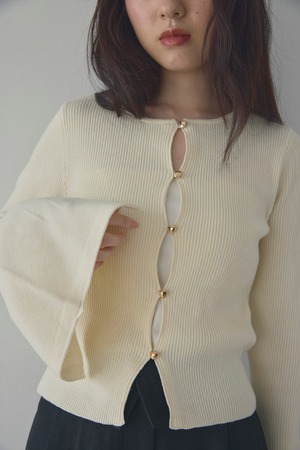 AM570901 heart button knit cardigan