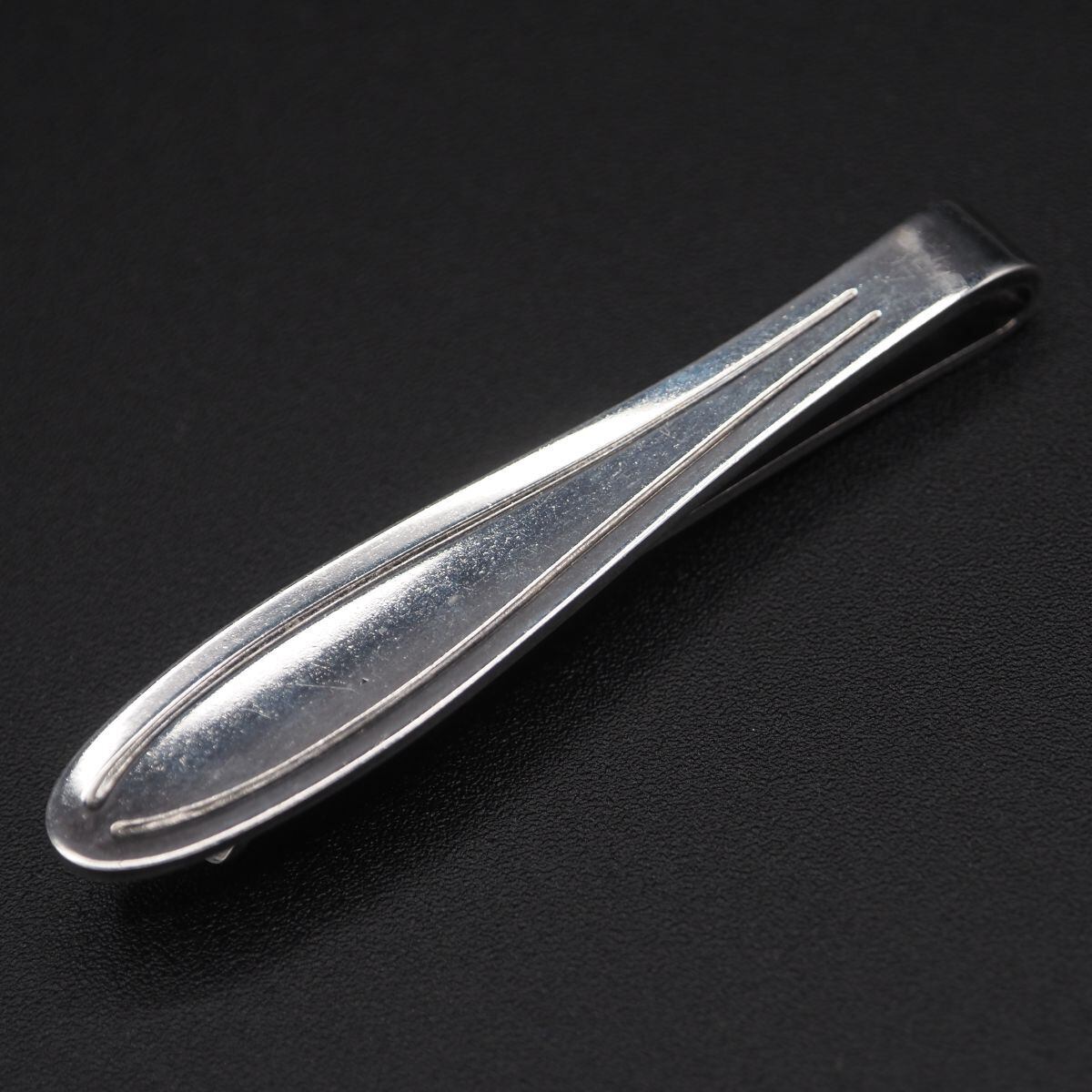 G655 エメラルド? SILVER刻印 ネクタイピン デザイン シルバー