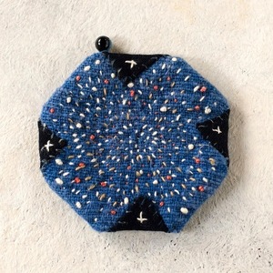 手ししゅうコースター「宇宙８」藍染手織綿と黒水晶　小