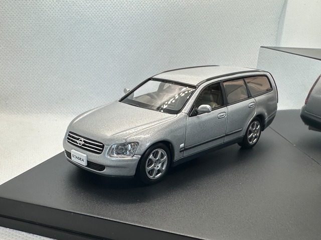 【ディーラー特注】 1/43 日産 ステージア 300RX(シルバー)買取品