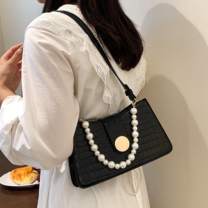 パールチェーン 真珠 メッセンジャーバッグ Tiancai_Wing_Bag52577177879