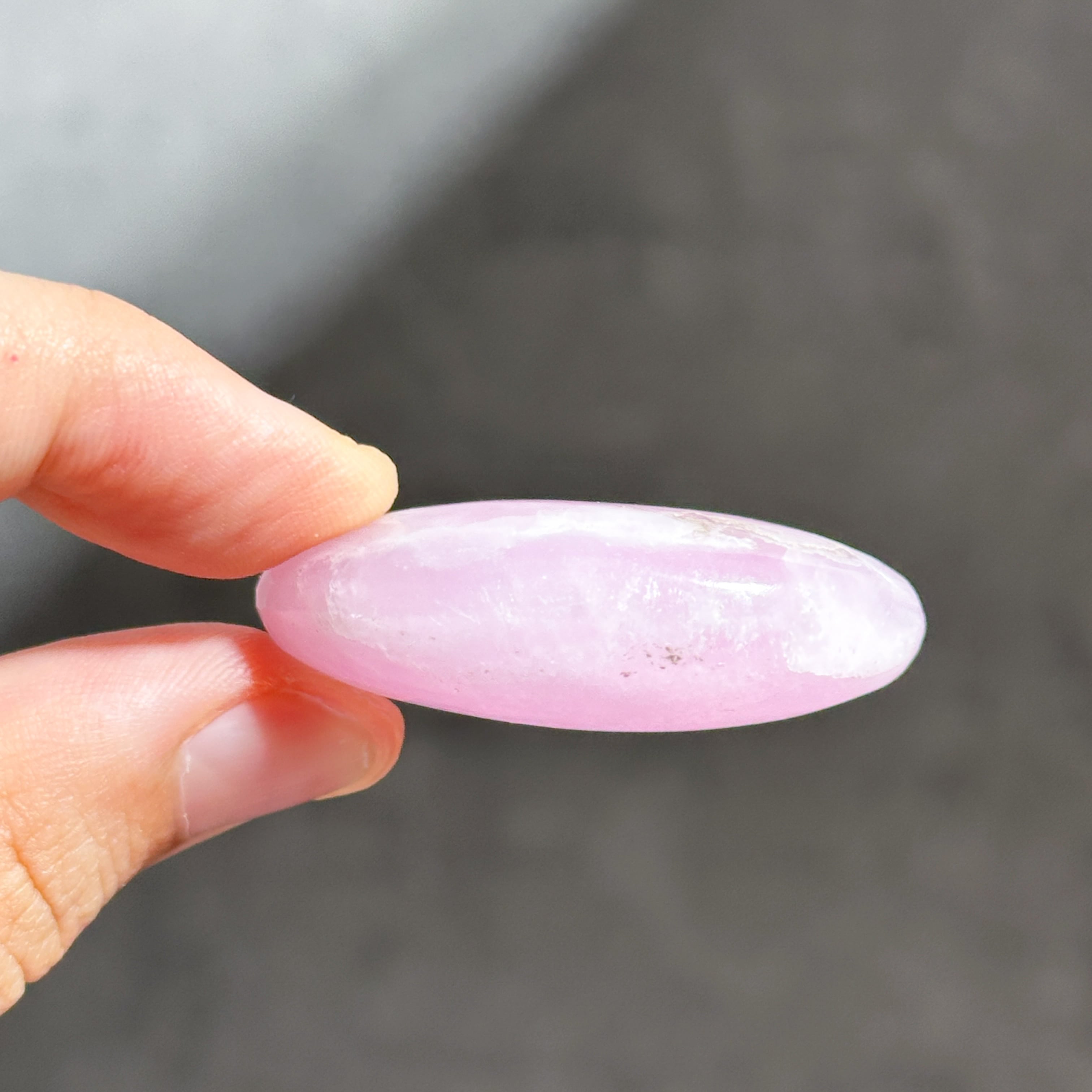 ピンクアラゴナイト　天然石　パワーストーン　希少　レア　美品　スピリチュアル 高品質】ピンクアラゴナイト パームストーン 92◇ Pink Aragonite Palm