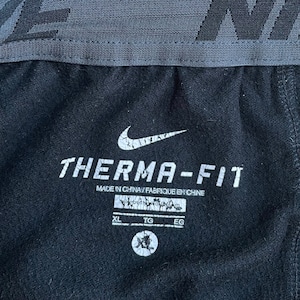 NIKE トラックパンツ ジャージ 刺繍ロゴ スウッシュ XL ビッグサイズ ダボパン THERMA-FIT サーマフィット ナイキ 古着