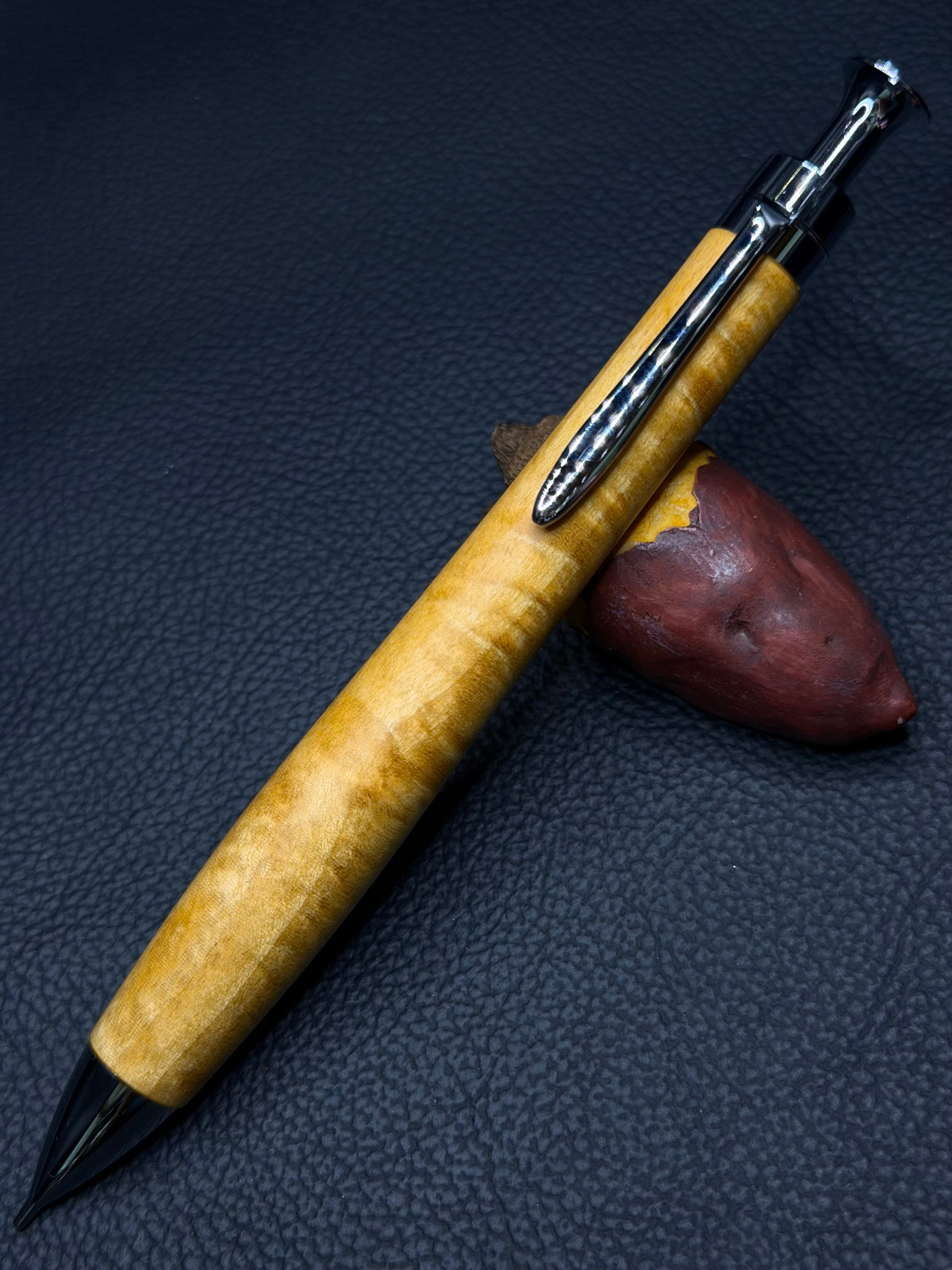 こぶた工房 シャープペンシル 極上花梨瘤0.5mm 30 極上＋花梨瘤 0.3mmシャープペンシル | こぶた工房