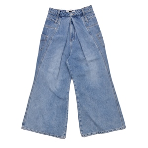 【Feng Chen Wang】DECONSTRUCTED WIDE LEG JEANS WITH DOUBLE PLEATS