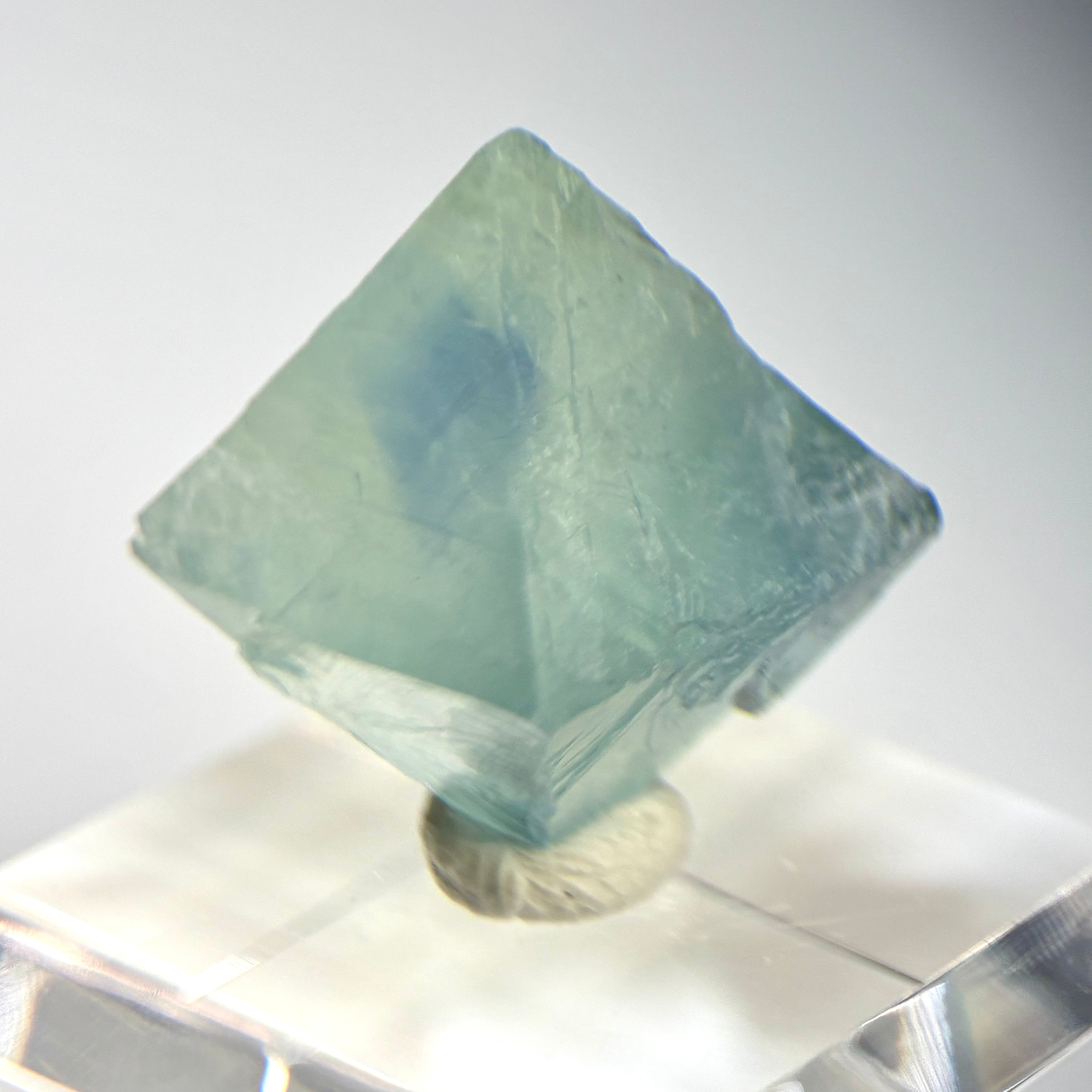 フローライト | World Minerals 世界中の鉱物原石の販売店