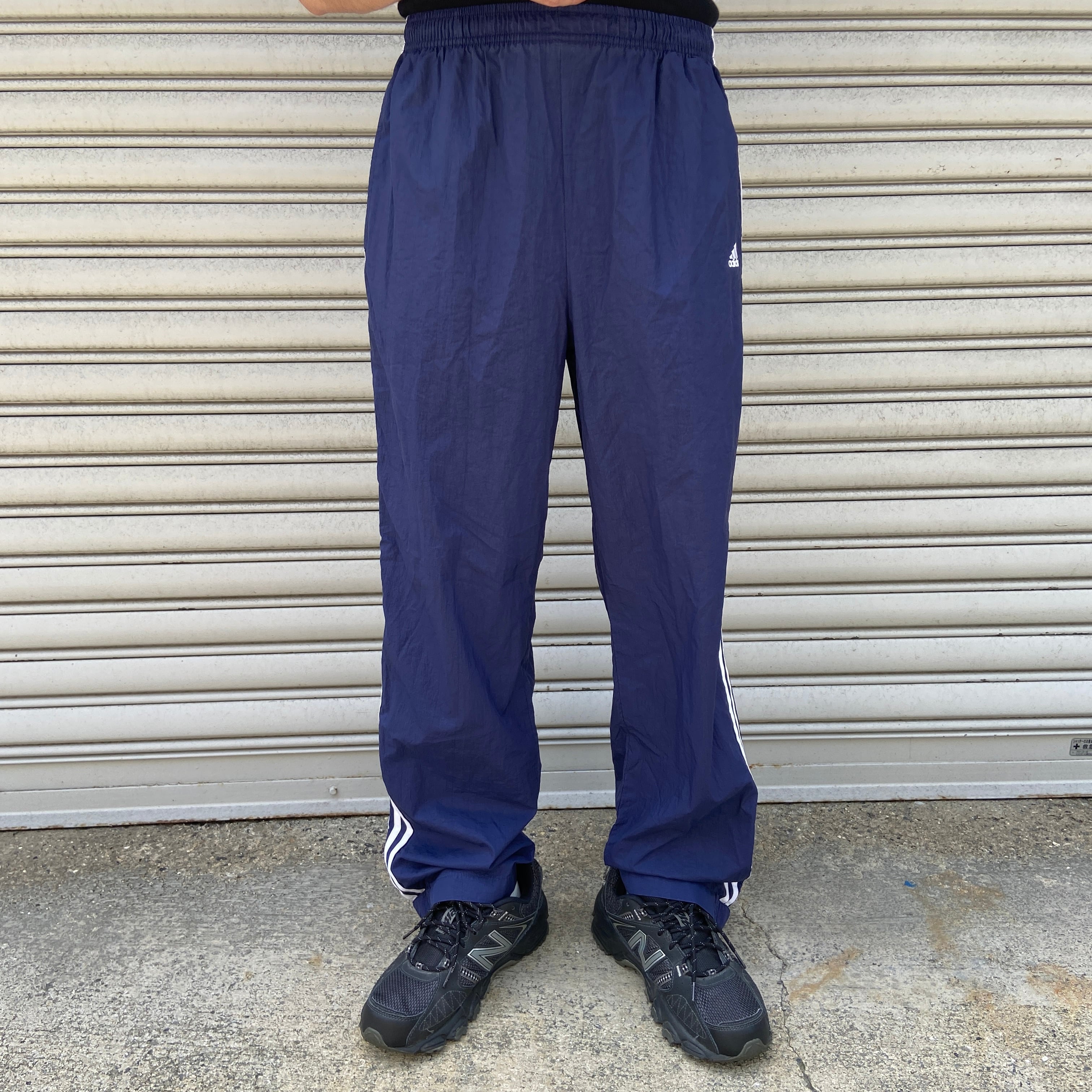 adidas ナイロントラックパンツ パフォーマンスロゴ 3本線 ネイビー M