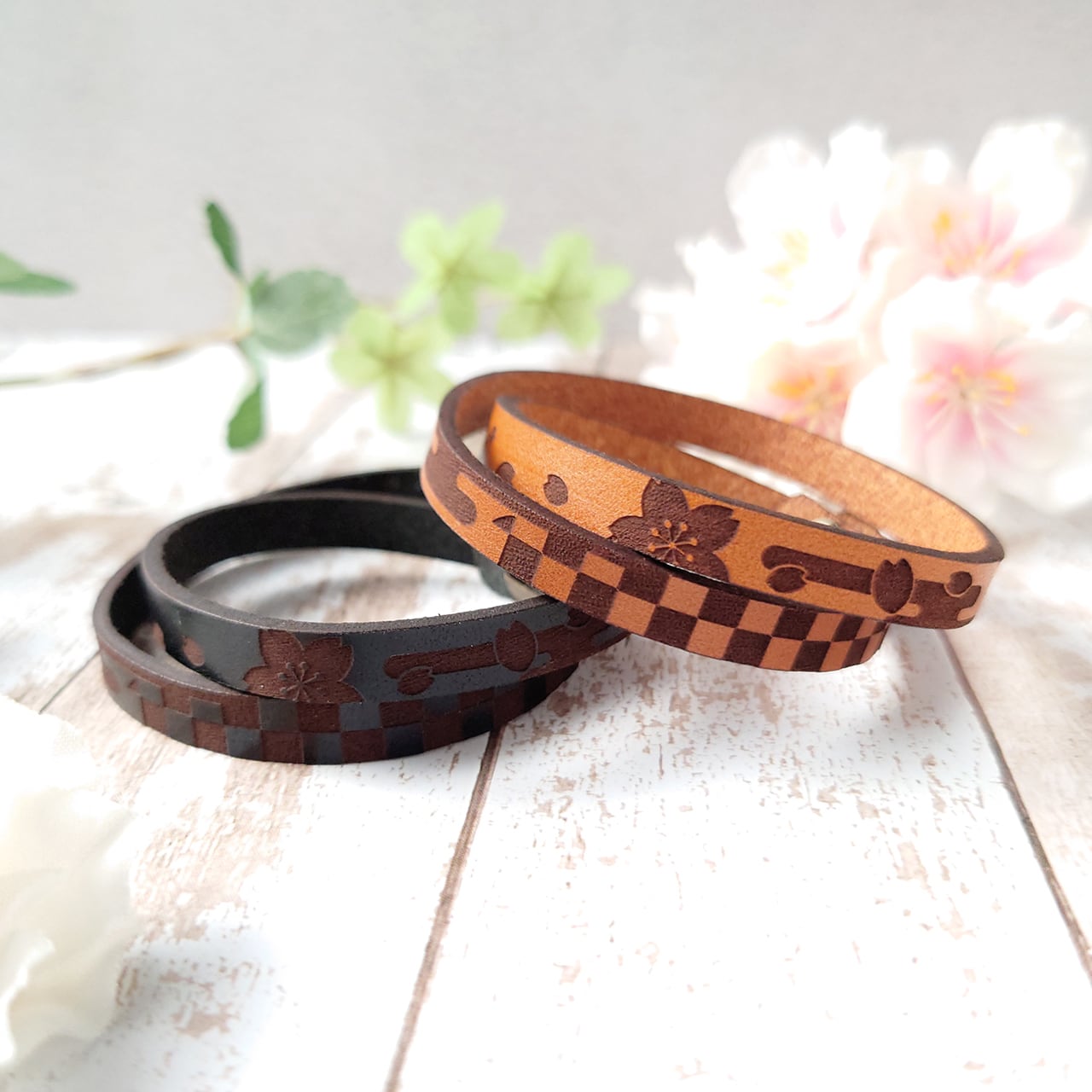 2WAY】和桜の本革チョーカー・ブレス -キャメル- | をりをり