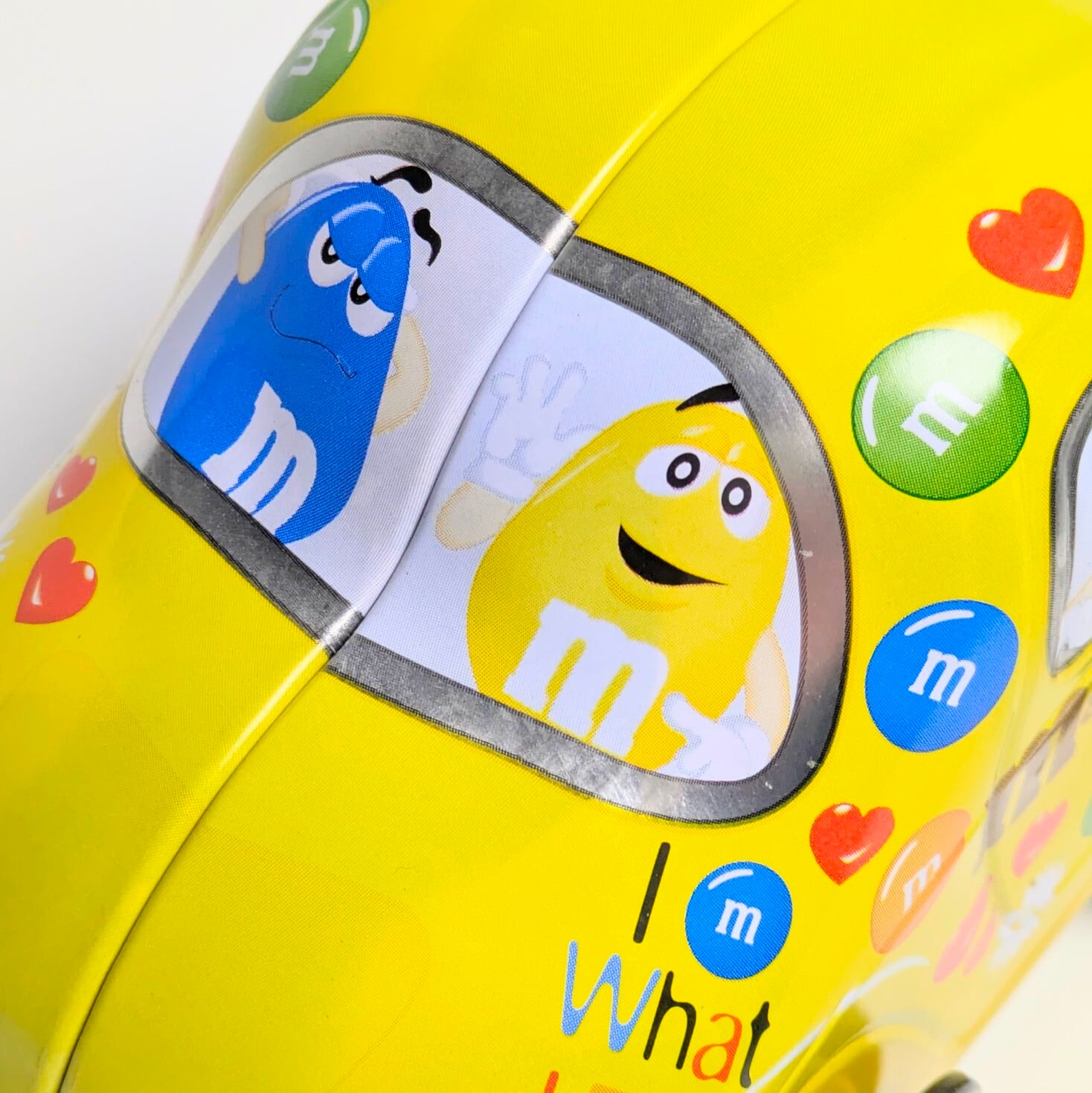 ☆ VINTAGE 90' ☆【 m&m's（ エムアンドエムズ ）】 『 バレンタイン 』ティン缶 ワーゲン風 / VINTAGE / ビンテージ 〚アメリカン雑貨 アメトイ〛