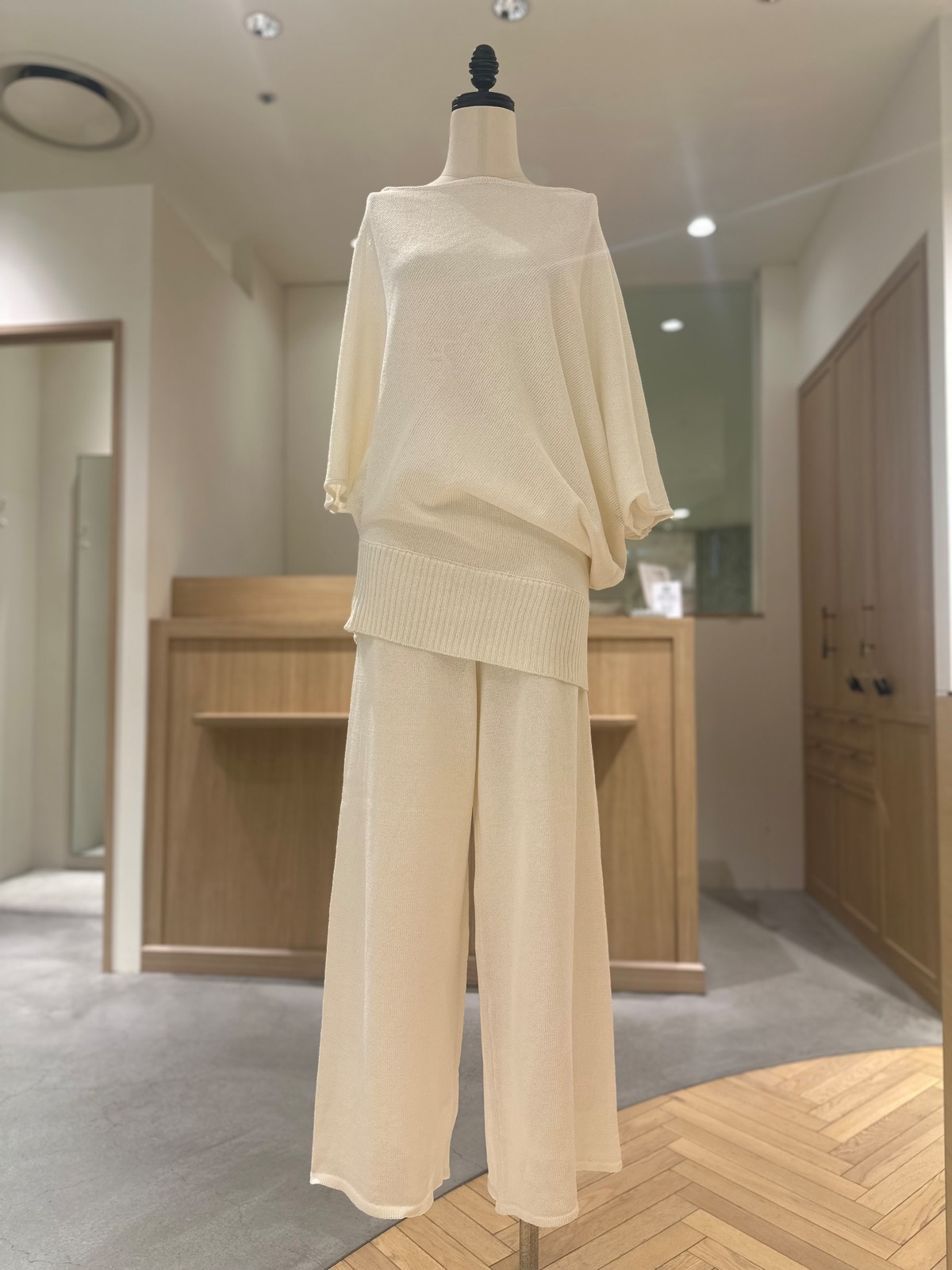 Mewl（ミュール）ニットパンツ | HIBARI NORTH BANK