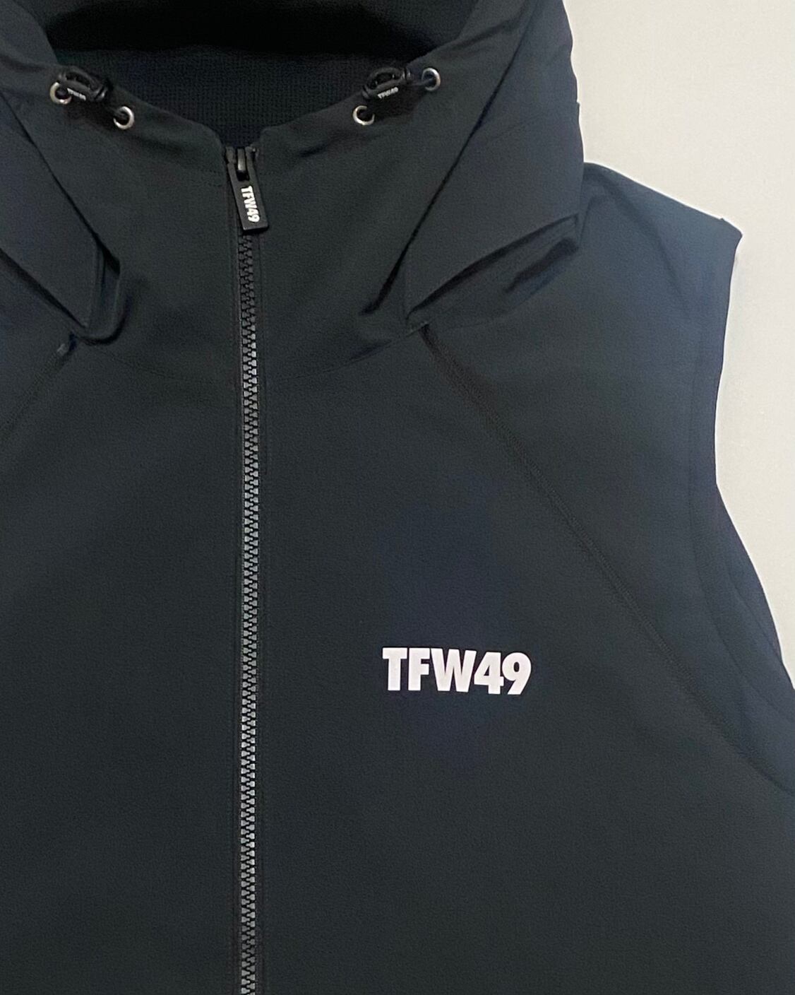TFW49】《MEN'S》DETACHABLE 2WAY JACKET（OFFWHITE） | Sandy GOLF