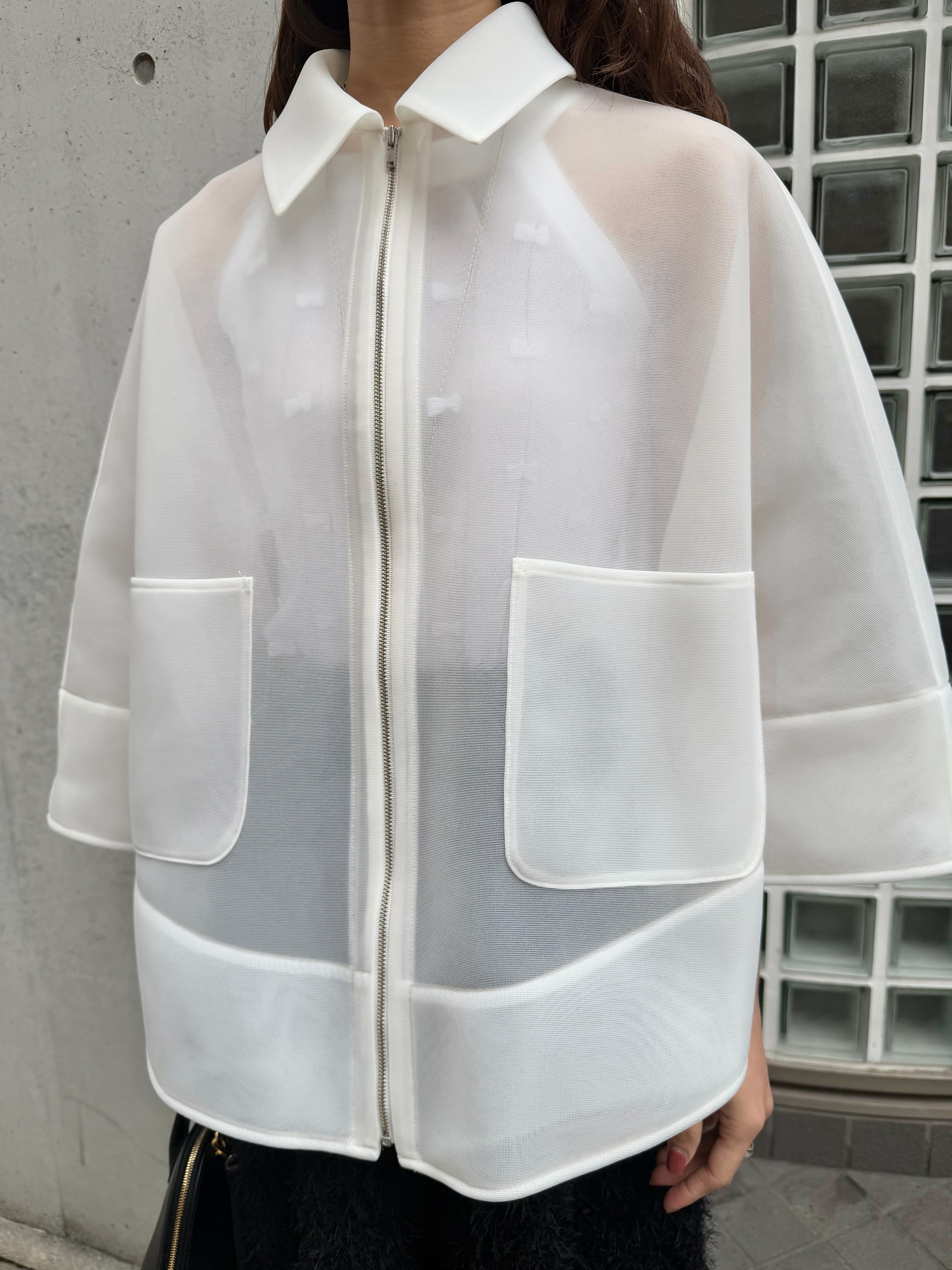 ♡新品未使用♡hyeon ヘヨン　テッドケープ　ホワイトM OUTER | HYEON