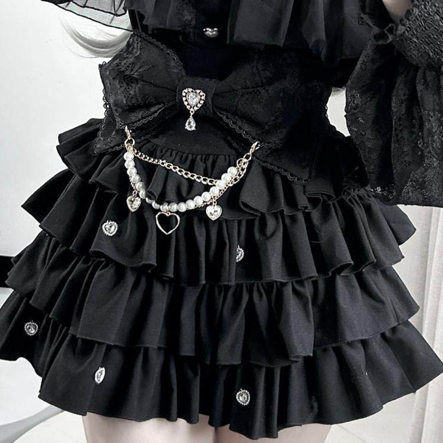 ゴスロリ ティアードスカート チェーン×編み上げ 黒 甘辛ライブコーデ|WithU