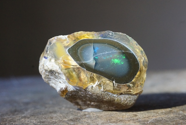 エッグ・イン・オパール Opal Egg 1