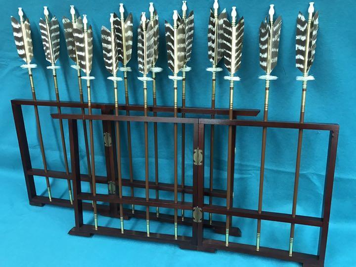 20号 矢屏風 花梨塗 20号 矢屏風 花梨塗 | 株式会社 山本人形