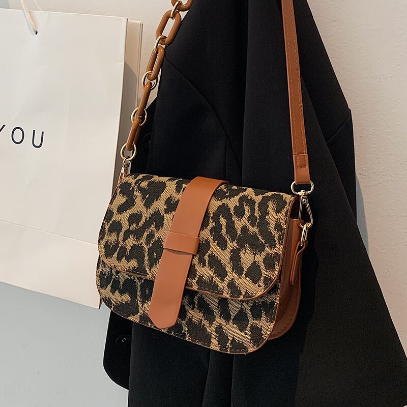 オータムウィンターレオパードチェーン 秋物 冬物 クロスボディ スクウェア Tiancai_Wing_Bag54062382417