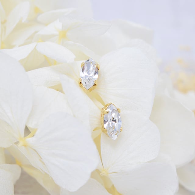 [k14gf]マーキスカットのクリスタルピアス