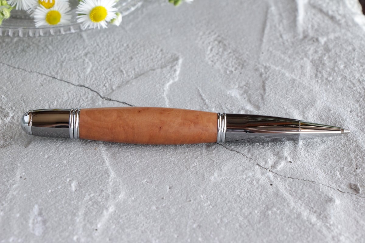 高級パイプ材 ブライヤー バール 瘤杢・Primus」木軸ボールペン 銘木