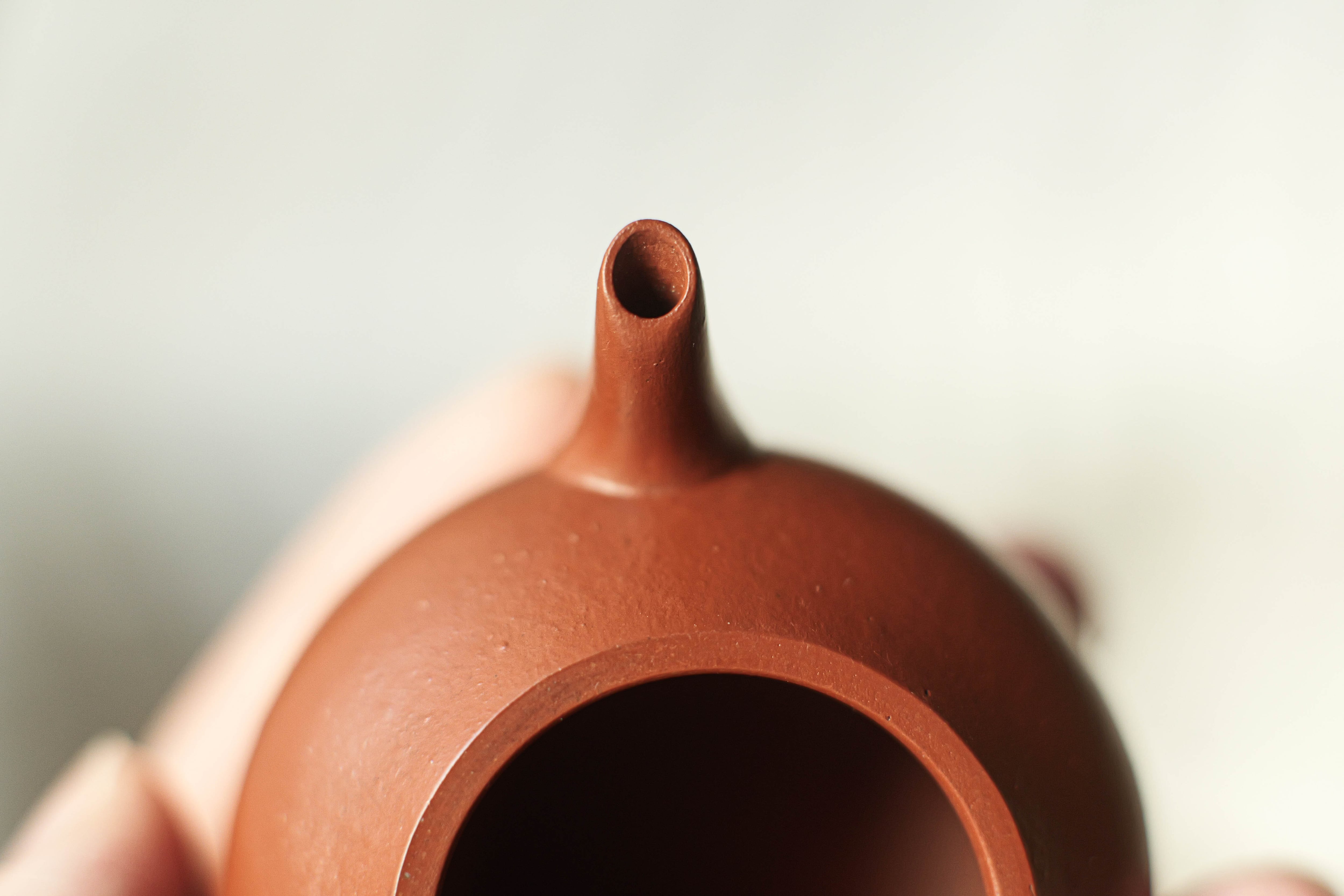 ヴィンテージ 宜興紫砂壺「梨式」（三友居銘・約75cc）・朱泥 | 北白川