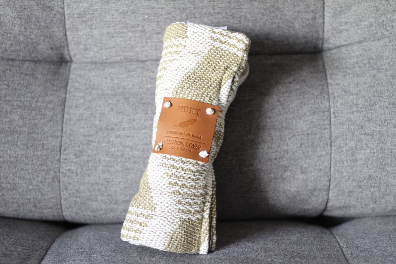 MUKT クッションカバー(ヌードクッション付)