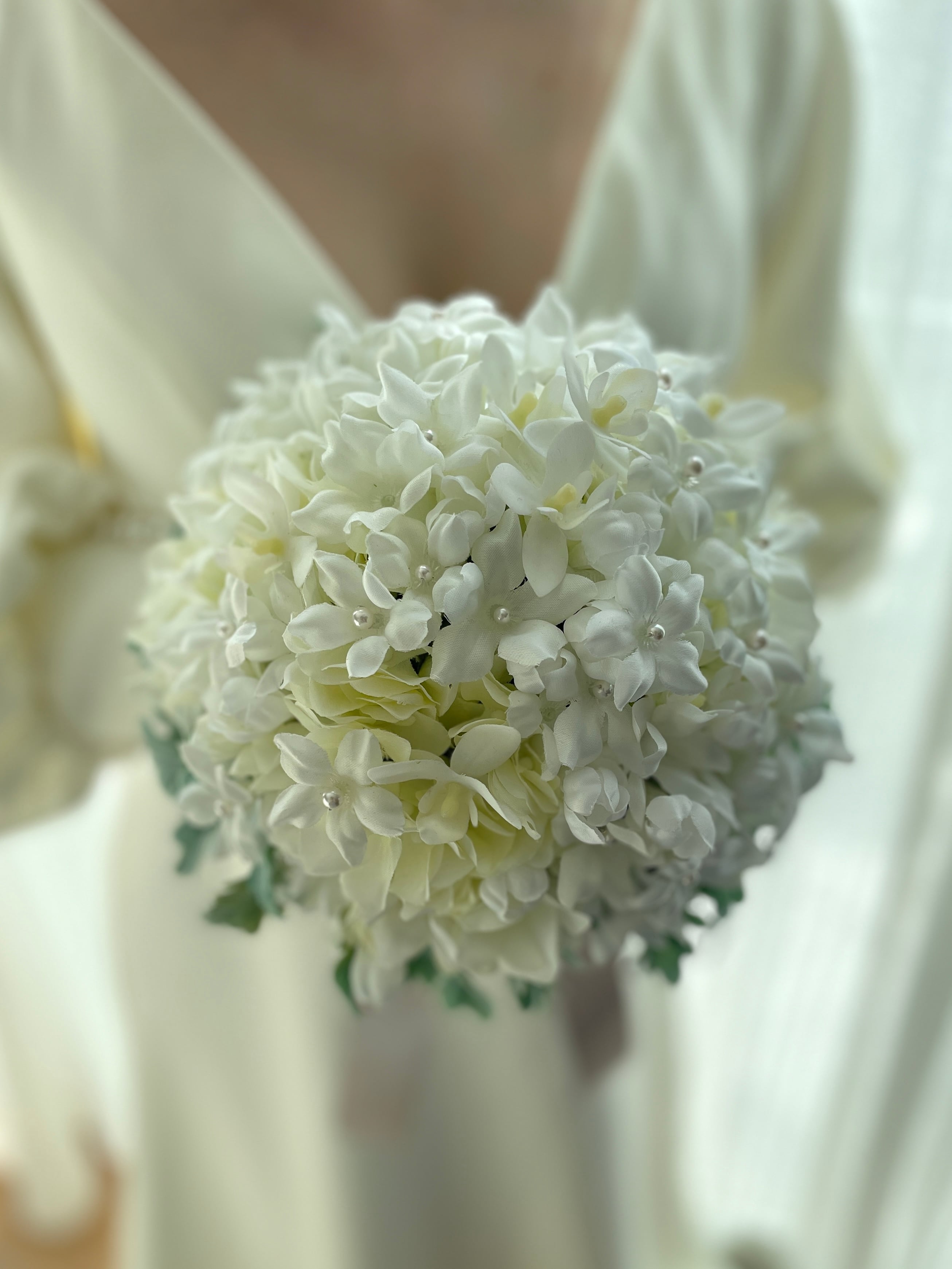 ジャスミンのラウンドブーケ（ブーケとブートニアのセット） | mil petalos