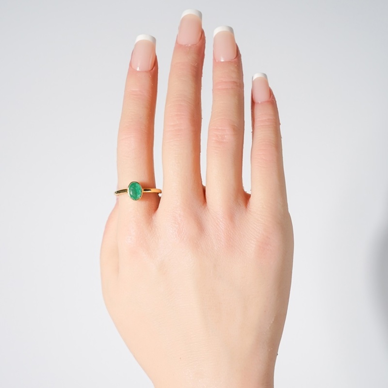 【16号】エメラルド リング