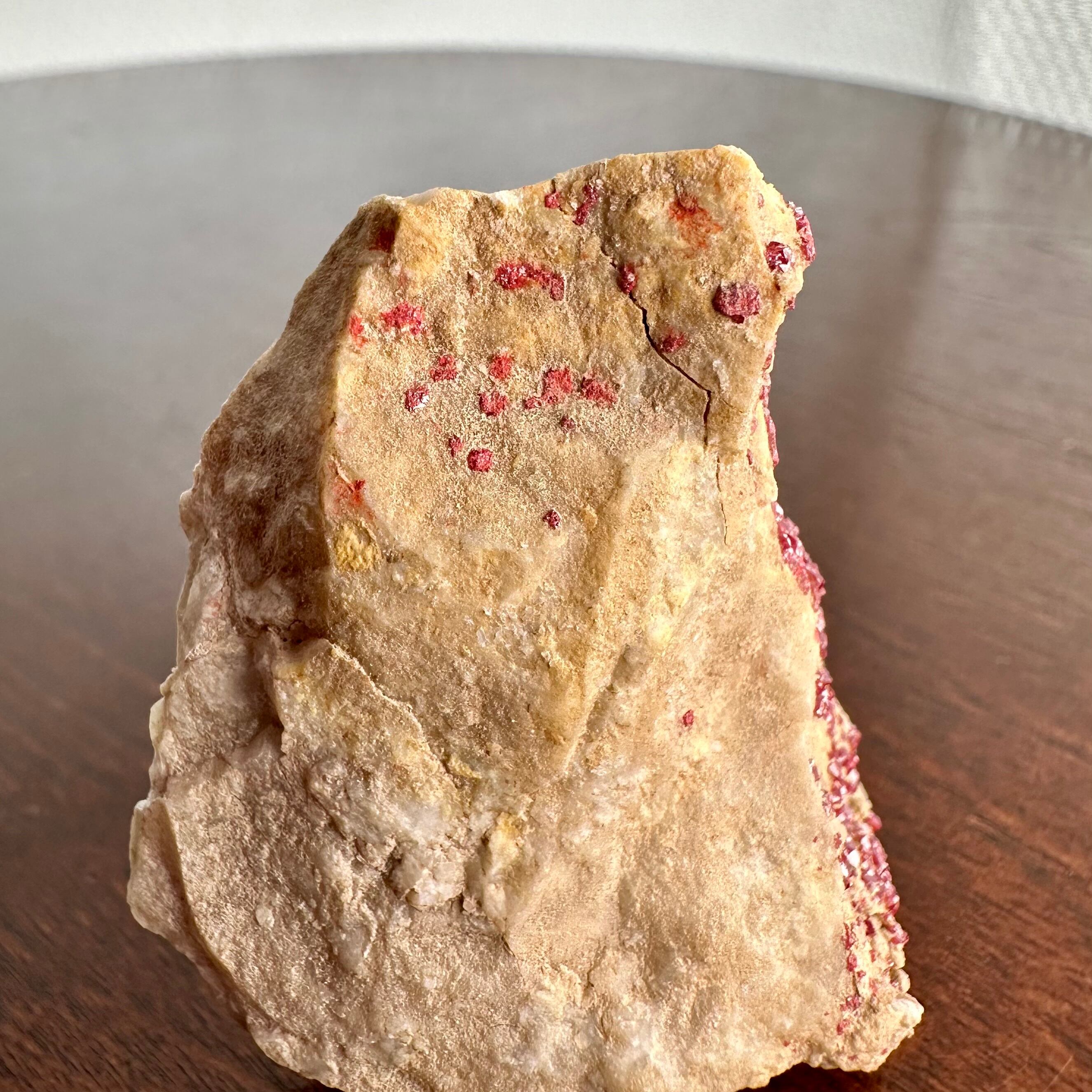 辰砂　北海道産　994 シナバー【Cinnabar】日本（北海道）産 | PEANUTS MINERALS