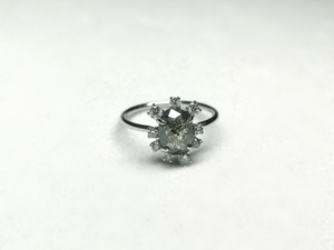リング　100100100206 	ソルト＆ペッパーダイヤモンドリング