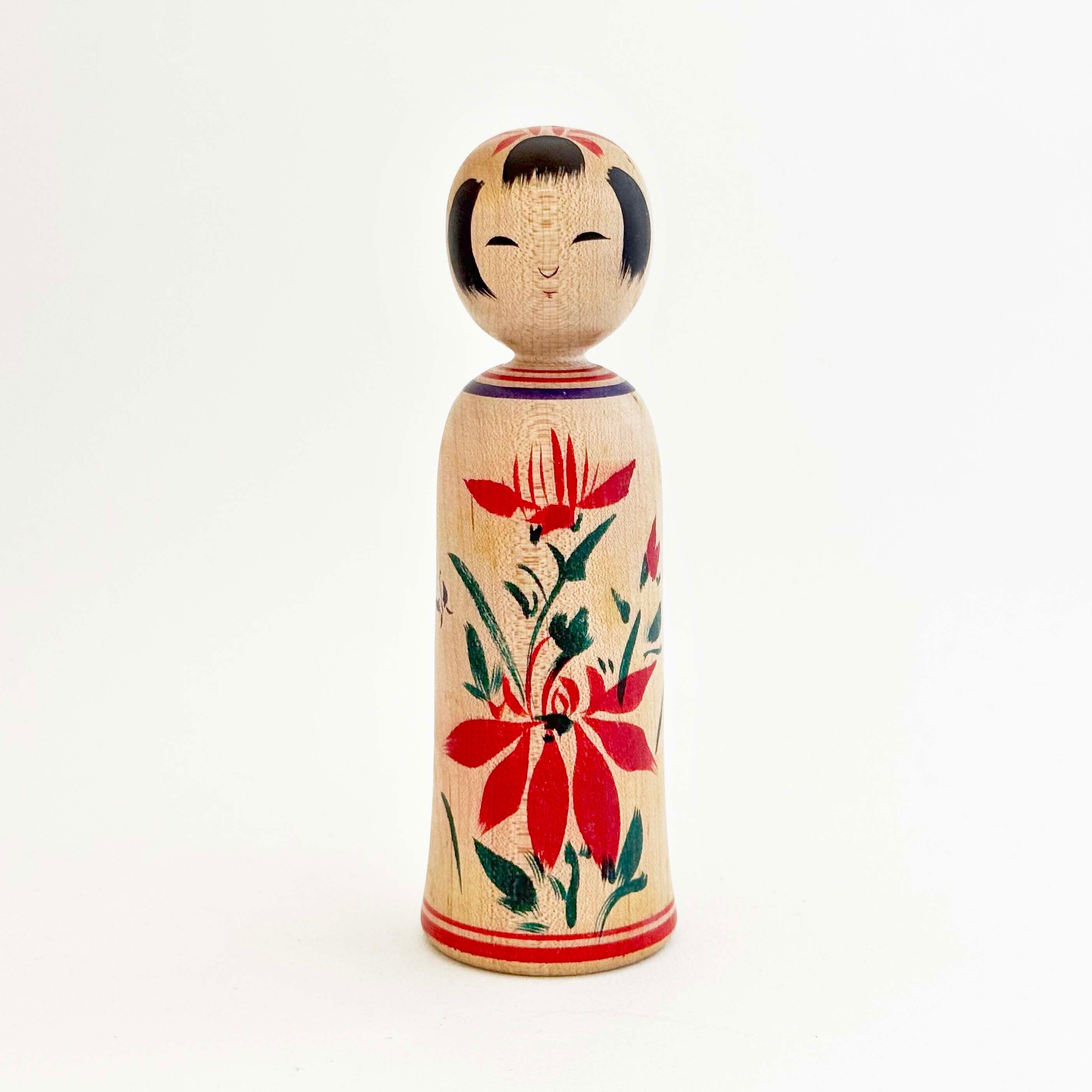 木地山系 / 阿部木の実工人（菊と蝶々）