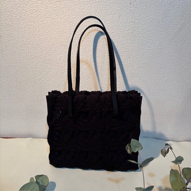 B.stuff 「リアン」スクエアハンドバッグ クロ