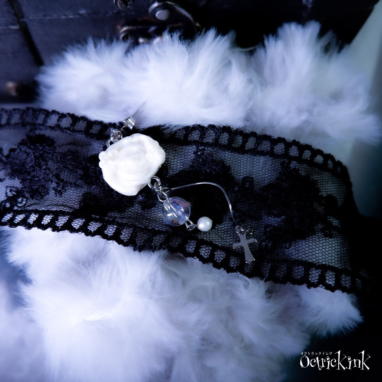 霧の深海薔薇 片耳ピアス / イヤリング｜KRAKEN Bubble Rose fog｜earrings / clip-on earrings