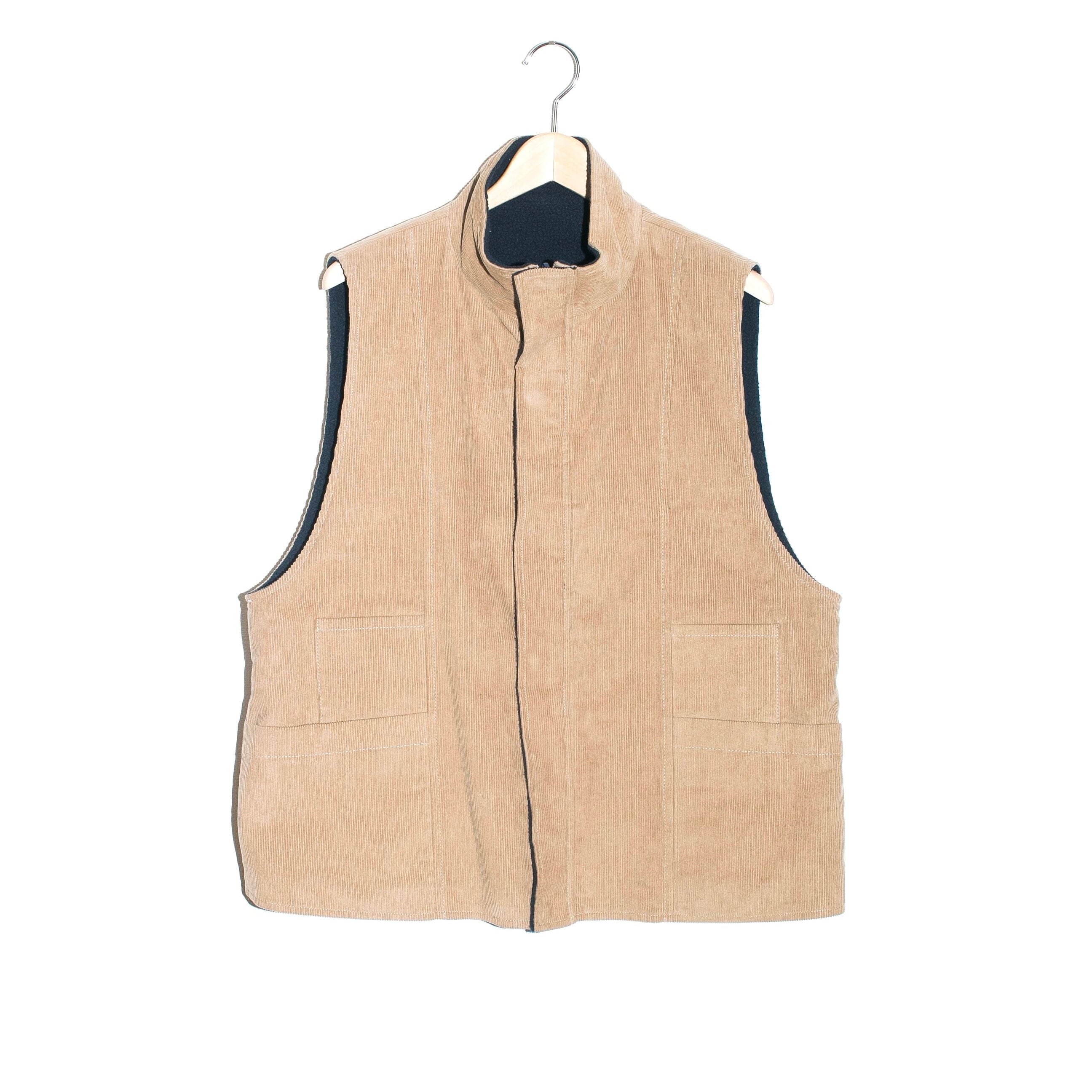 wonderland】 Useful vest (BEIGE×NAVY) / ワンダーランド ...