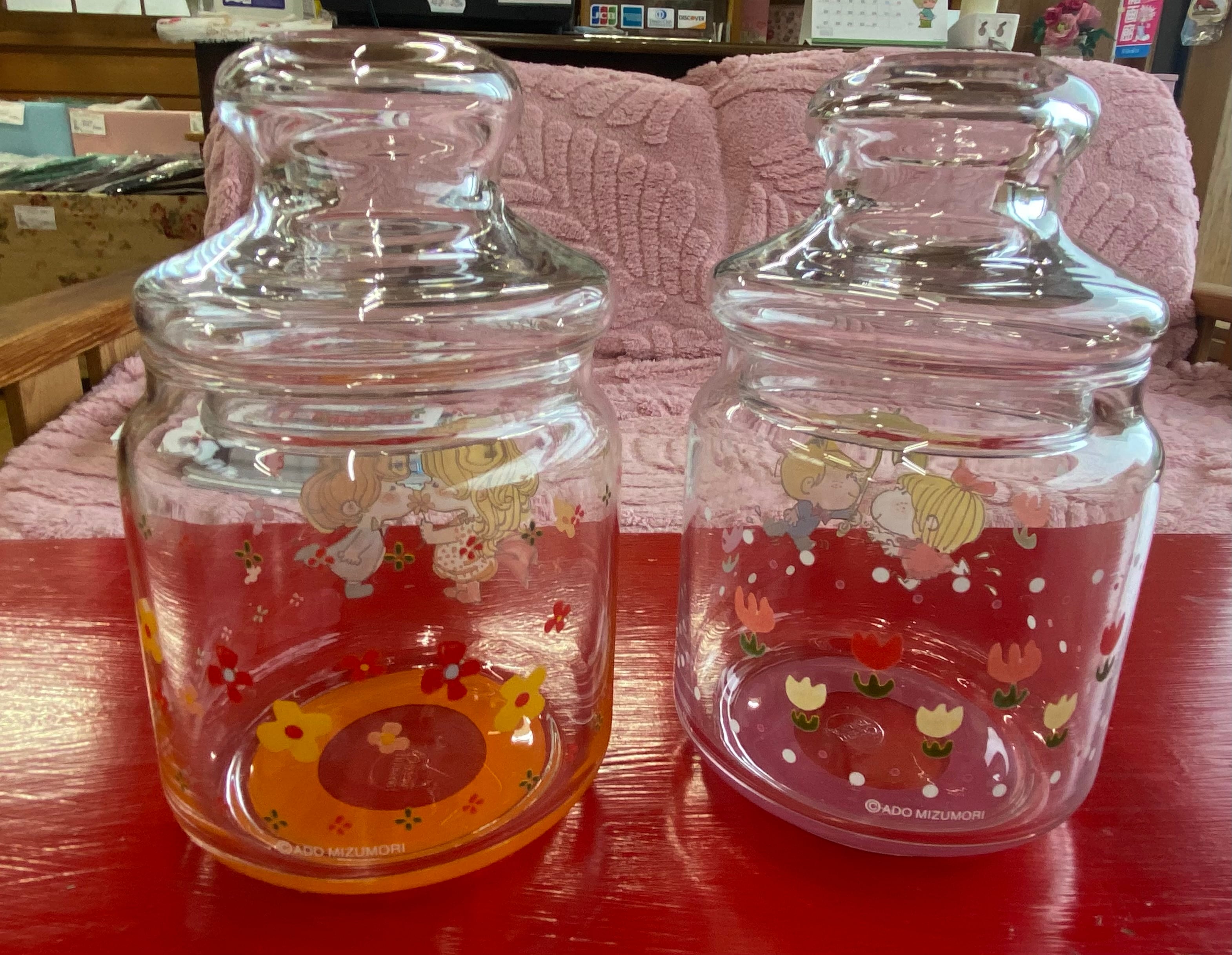 水森亜土「ガラスキャニスター」 | 水森亜土のおもちゃ箱画廊 official