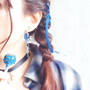 推し活 アクセサリー 概念グッズ イヤリング 痛くない ハート おしゃれ 大ぶり レディース 【 ハートウイング サファイアカラー ブルー 青 】