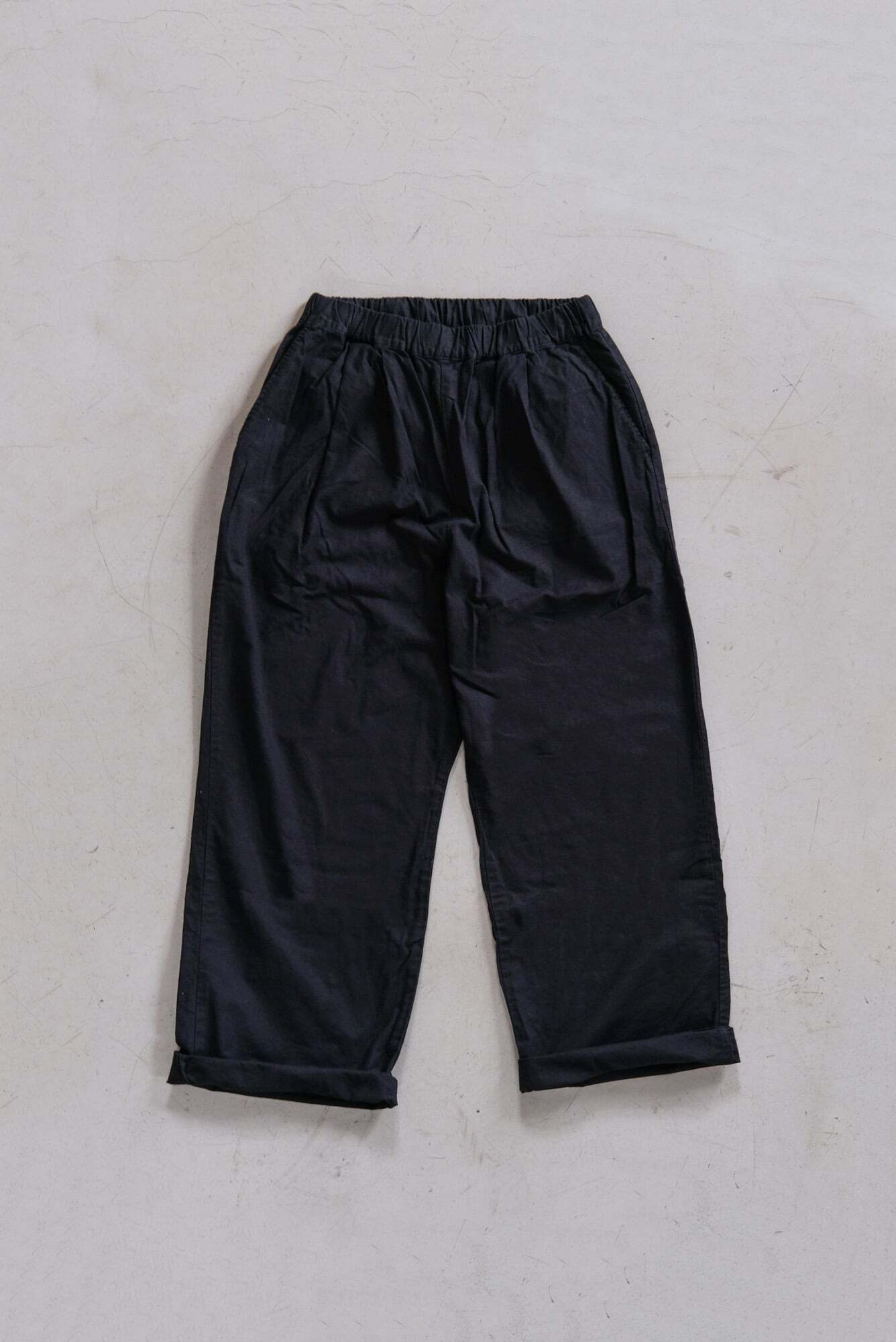 Relax semi wide pants / for norm