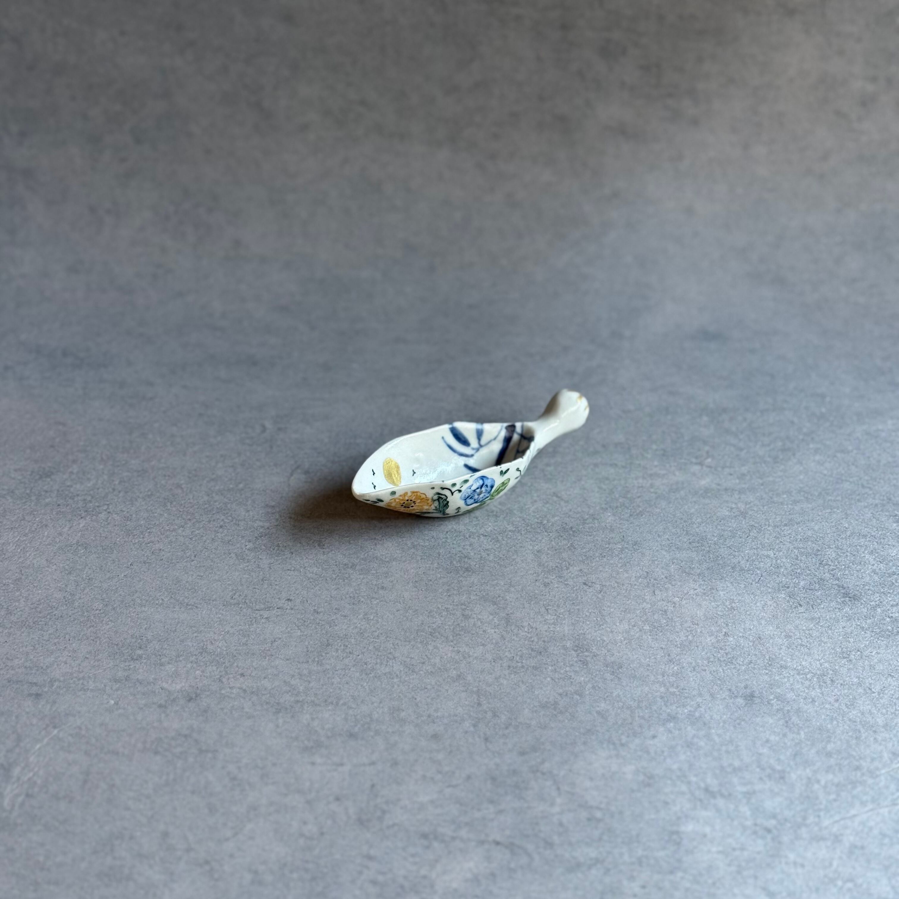 つちやまり | gallery 一白