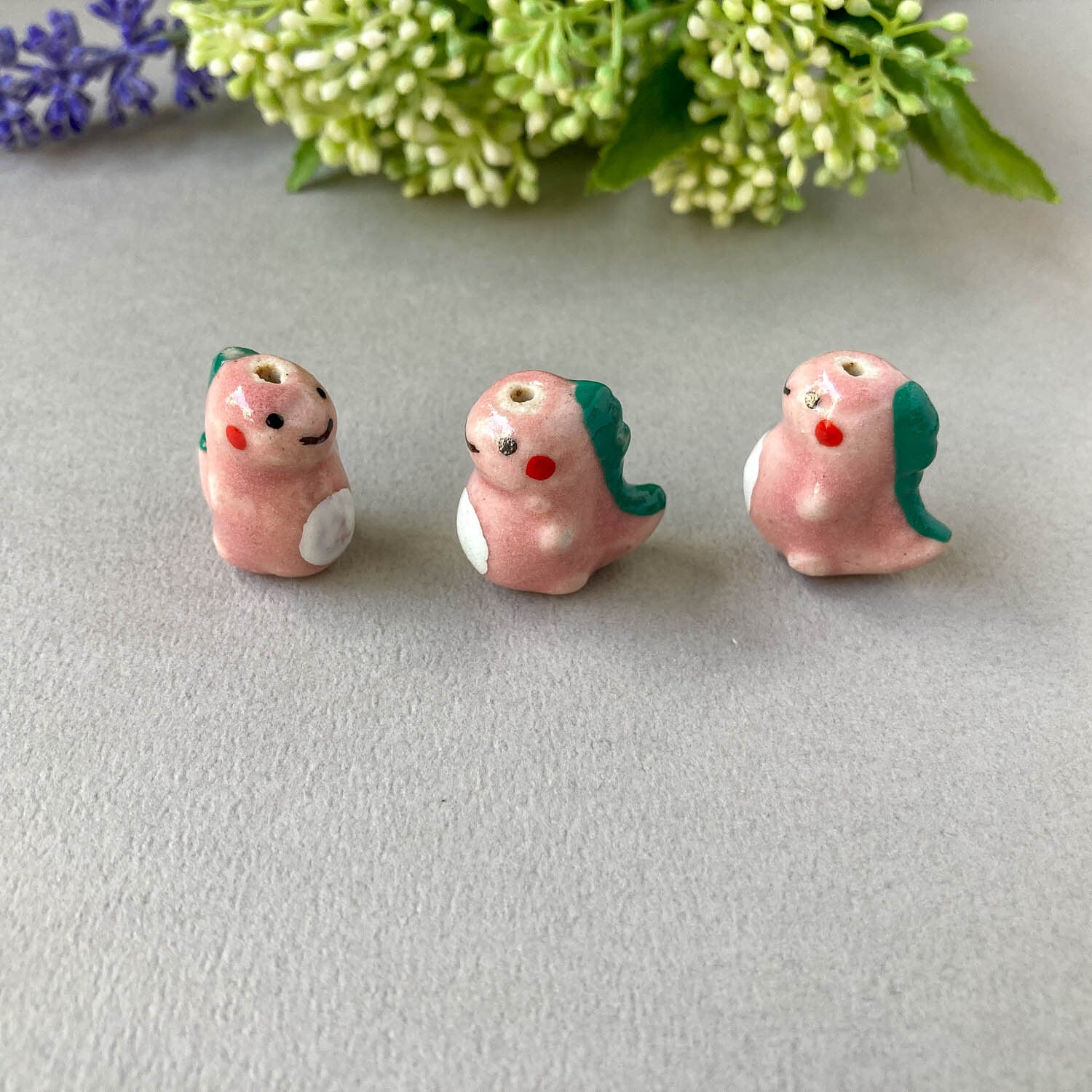 恐竜の陶器ビーズ（22mm） | Dua-アクセサリーパーツショップ