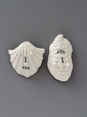 貝の形のトレイ / Shell Tray PUEBCO