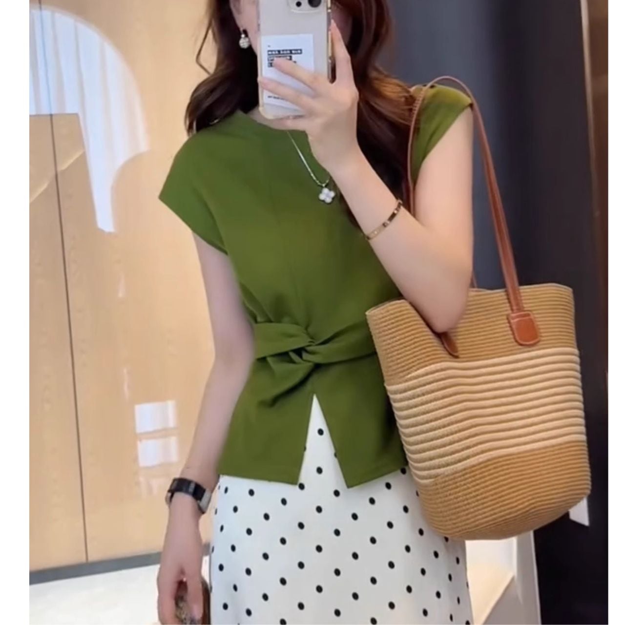 Belted Waist-Length Cut and Sew L00923