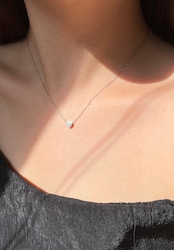 Mini heart necklace