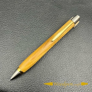 【御蔵島の金桑-106032804】ショートボールペン（M5手帳サイズ）