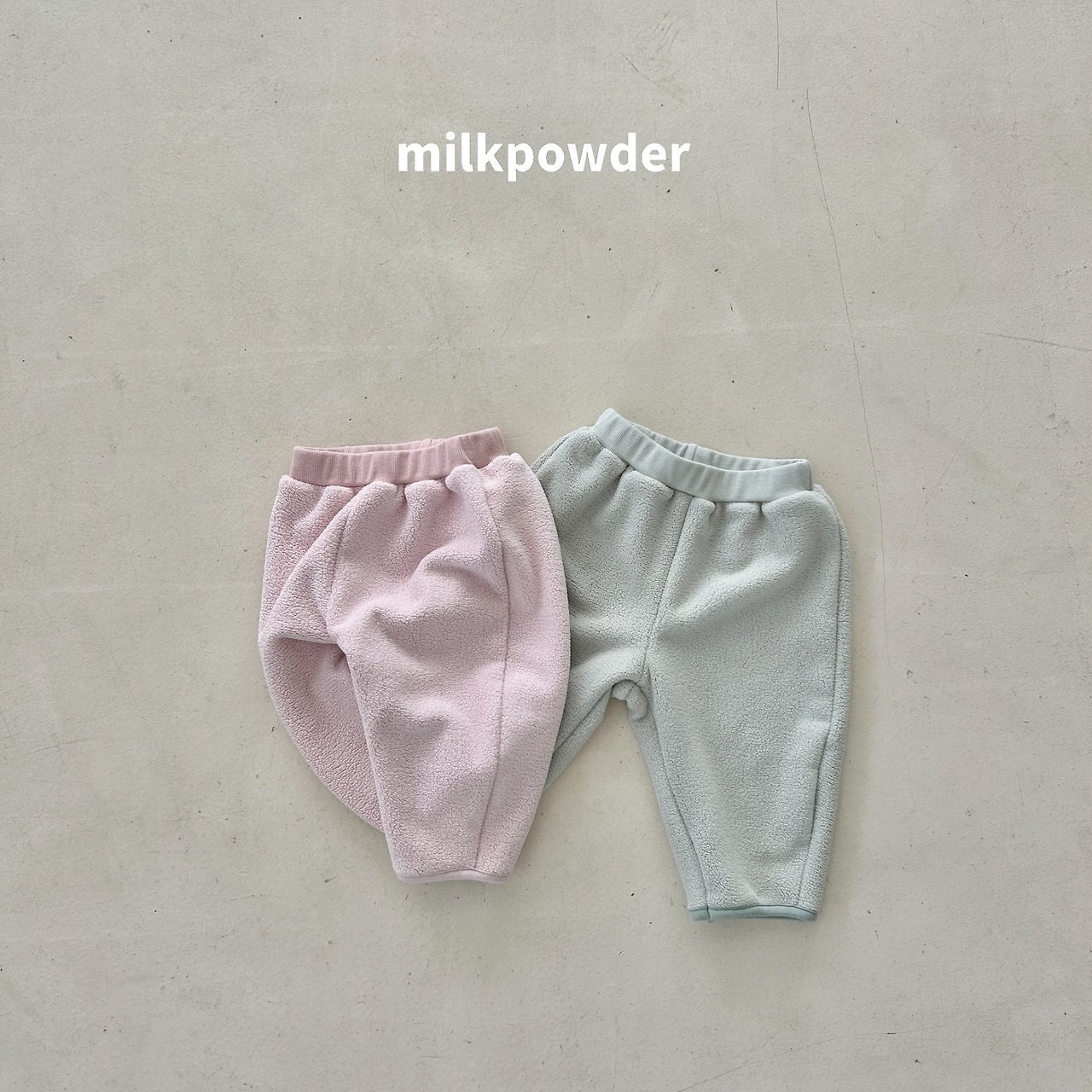 ミルクパウダー / milkpowder / ポグニフリースパンツ / 韓国子供服 / キッズ / 26winter〖取寄〗*XS~XL*