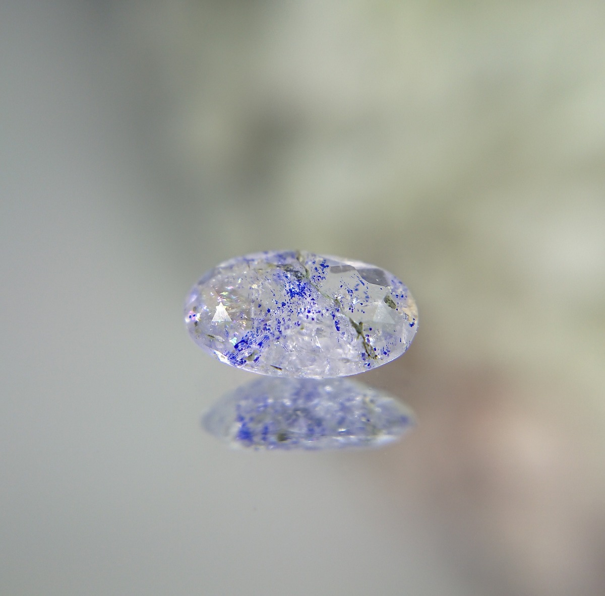 ラズライトインスキャポライト 0.499ct 【1870】 ソーティング付 宝石 