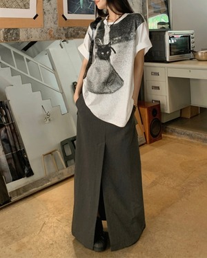 キャットグラフィックプリント Tシャツ A1009