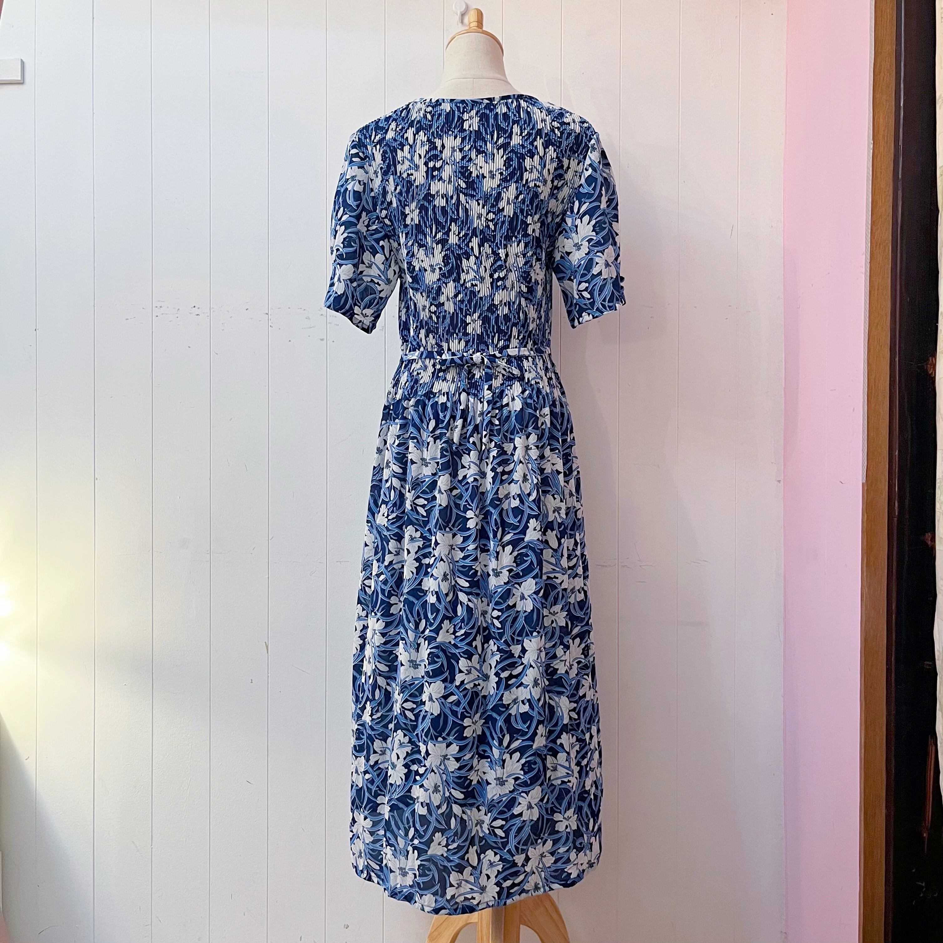 white lily blue pleats one-piece