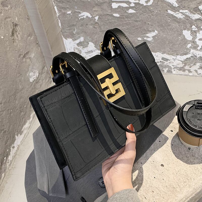 オータムウィンターレッド 秋物 冬物 スクウェア Tiancai_Wing_Bag77680816455