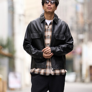 1枚でも、重ねても決まる『スパニッシュ・メリノシープJKT』