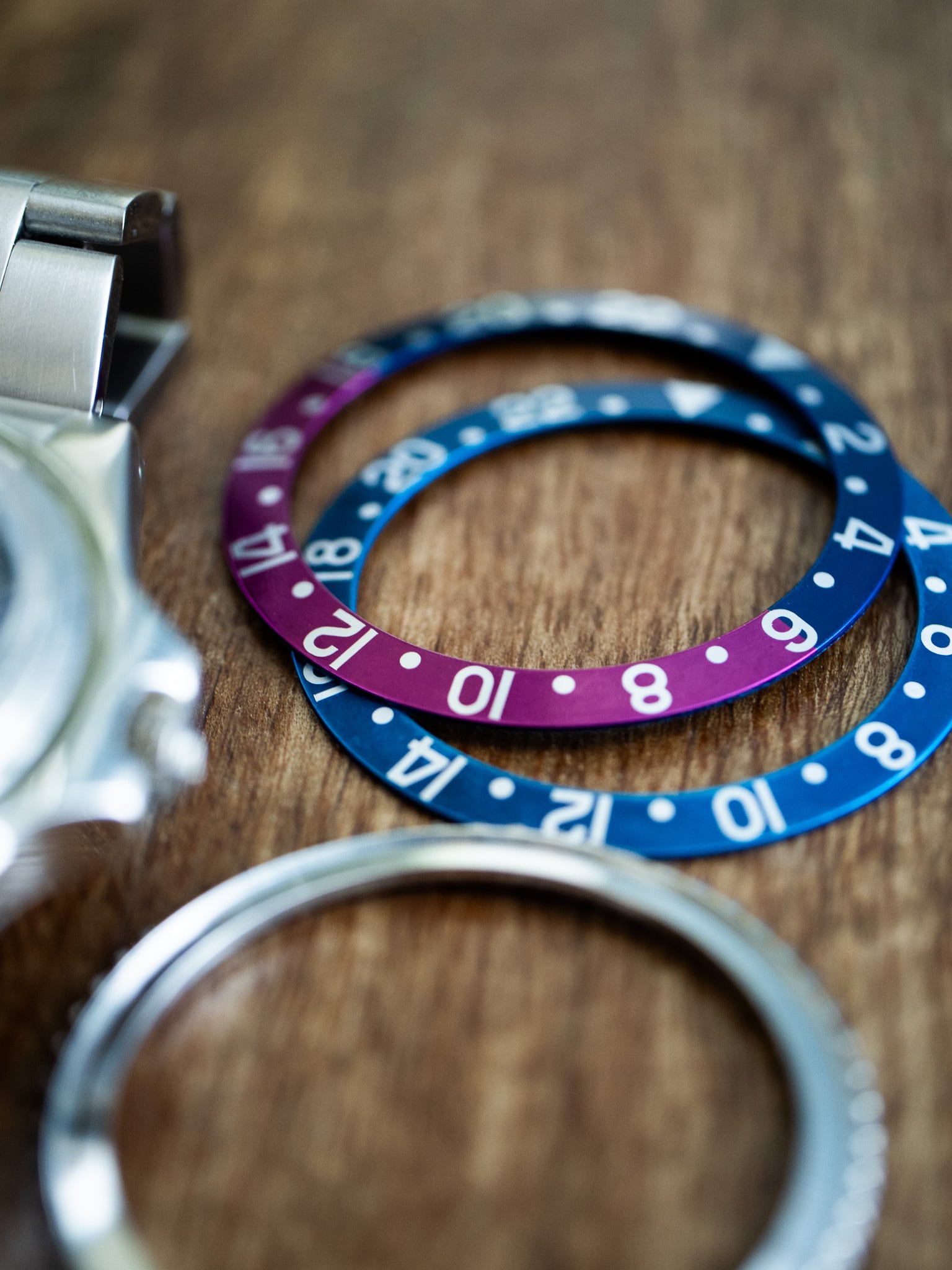 waaaaa WMT Sanford MKII – Interchangeable Bezel / Fuchsia & Blueberry